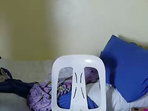 celest yummy online show from 03.08.26