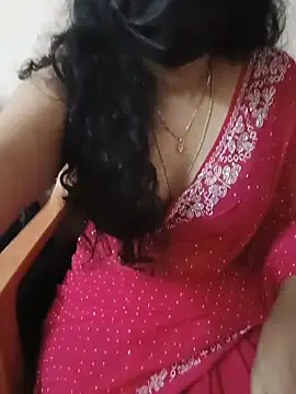 Snapshot of Sunitha28 chatting on 05.19.26 Sunitha28 online show from 05.19.26