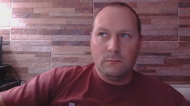 Snapshot of lustonfan chatting on 04.29.26 lustonfan online show from 04.29.26