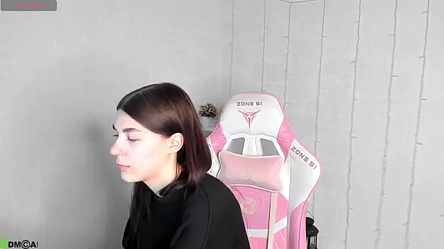 LunaRossaa online show from 04.10.26