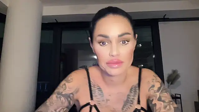 Snapshot of AMBER_HARD chatting on 03.19.26 AMBER HARD online show from 03.19.26