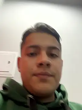 OliverTabordaa online show from 04.15.26