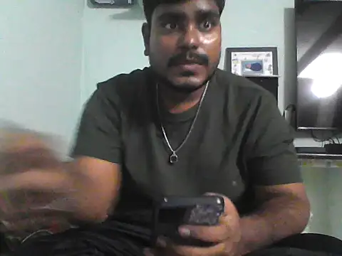 Snapshot of Foxboy65 chatting on 05.17.26 Foxboy65 online show from 05.17.26