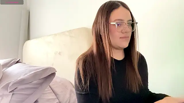 Sarahhh 0 online show from 03.04.26