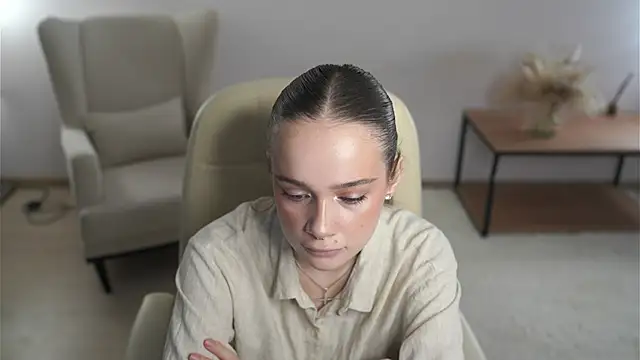 Snapshot of MeriPhelan chatting on 03.09.26 MeriPhelan online show from 03.09.26