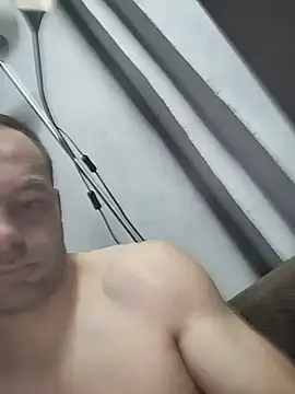 Snapshot of MatusCaddy chatting on 05.16.26 MatusCaddy online show from 05.16.26