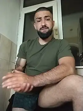 Snapshot of Tommy_Porn_ chatting on 05.28.26 Tommy Porn online show from 05.28.26