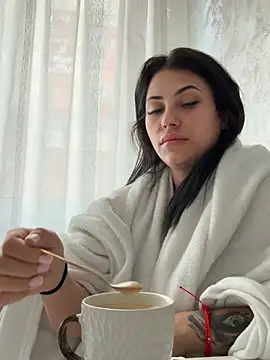 LunaSerenaX online show from 03.27.26