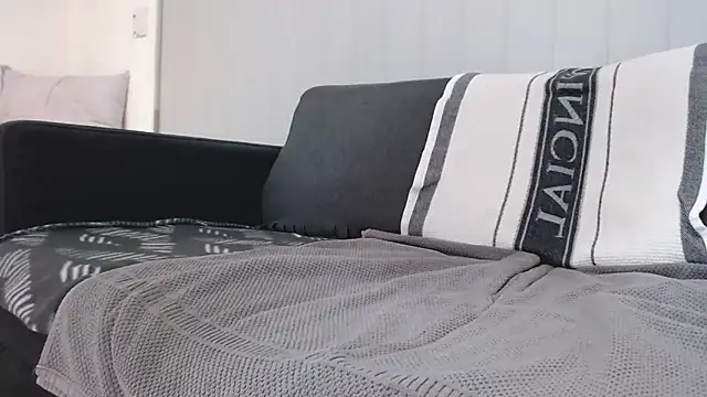 Snapshot of lilchristian@xh chatting on 11.25.25 lilchristianxh online show from 11.25.25