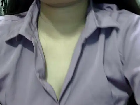 NayraG online show from 06.16.26
