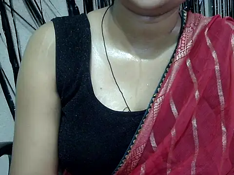 NayraG online show from 06.25.26