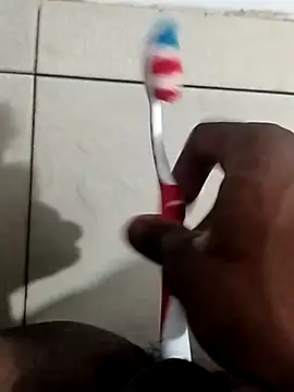 ishan Singh1 online show from 04.04.26