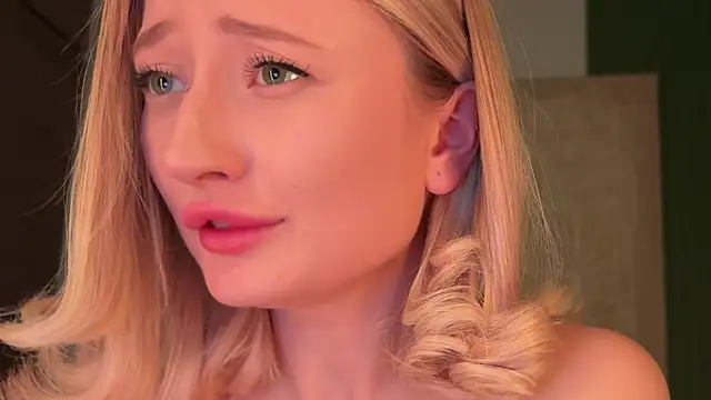 Snapshot of Wendy_Amberr chatting on 03.13.26 Wendy Amberr online show from 03.13.26