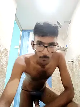 Snapshot of manikanda64 chatting on 03.28.26 manikanda64 online show from 03.28.26