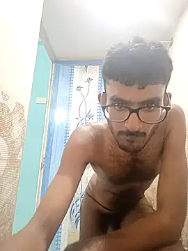 Snapshot of manikanda64 chatting on 04.08.26 manikanda64 online show from 04.08.26