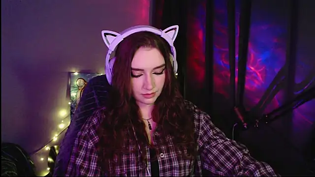 Snapshot of Celia_Sensual_ chatting on 05.03.26 Celia Sensual online show from 05.03.26