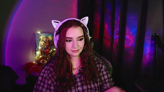Celia Sensual  online show from 06.20.26