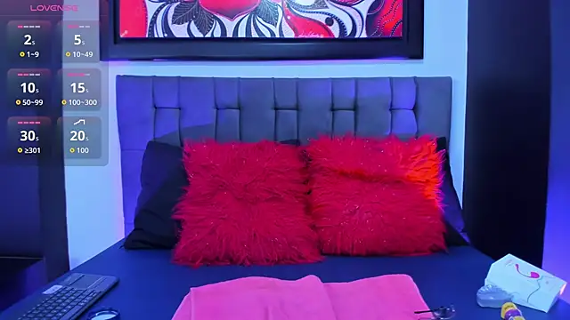 Lucyy tits online show from 06.01.26