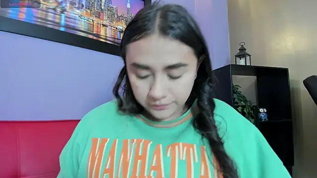 Lucyy tits online show from 07.10.26