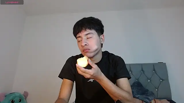Sebas fire4 online show from 05.19.26