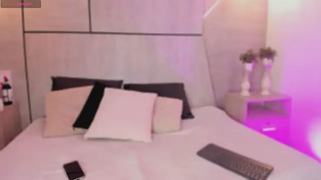 Lilyrousse  online show from 03.12.26