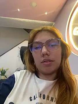 Lia Sterling online show from 03.20.26