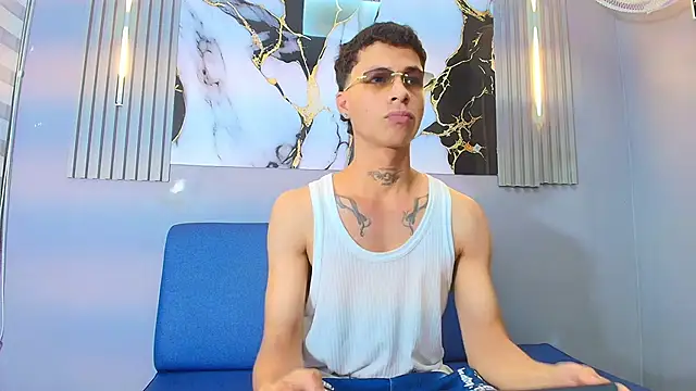 HENRY GREEN2 online show from 04.25.26