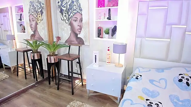 ZoeTaylorl online show from 06.05.26