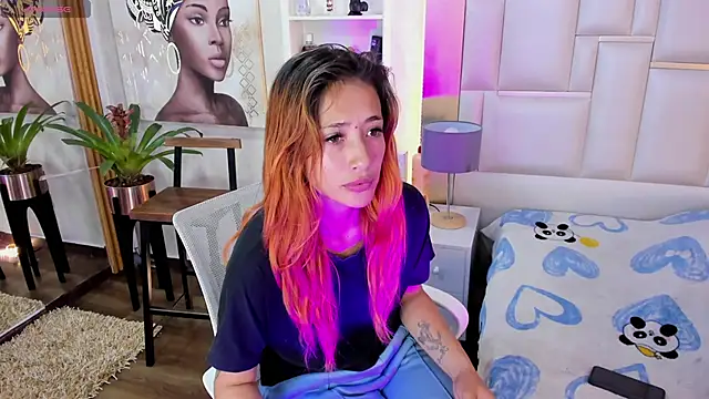 ZoeTaylorl online show from 06.13.26