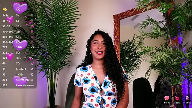 Snapshot of SoyJuliana_19 chatting on 05.21.26 SoyJuliana 19 online show from 05.21.26