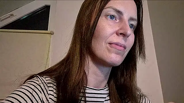AnnaTight online show from 04.29.26
