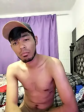 Snapshot of Diamond_Liam chatting on 05.02.26 Diamond Liam online show from 05.02.26