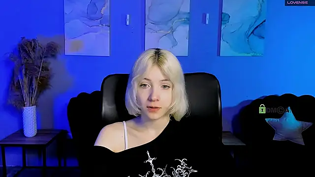  sabrina moore online show from 05.16.26
