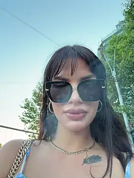 Snapshot of RaniaSnow chatting on 07.14.26 RaniaSnow online show from 07.14.26