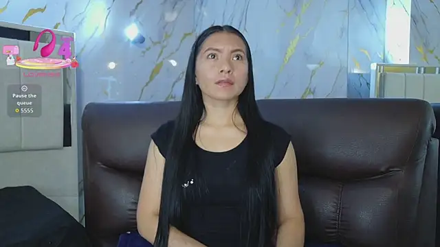 Snapshot of Chloe16_ chatting on 05.27.26 Chloe16 online show from 05.27.26