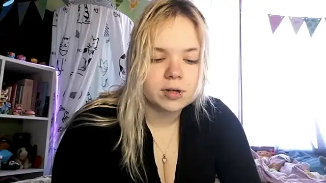 Snapshot of AnimeGirl67 chatting on 03.30.26 AnimeGirl67 online show from 03.30.26