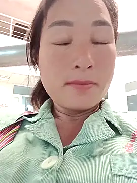 Snapshot of Yuhi3d chatting on 04.30.26 Yuhi3d online show from 04.30.26