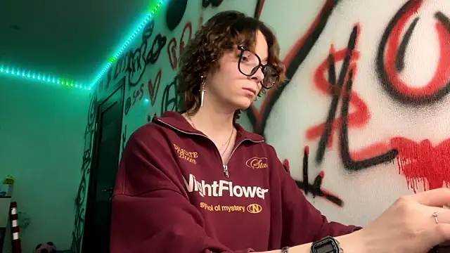 Hellawaisner online show from 03.06.26