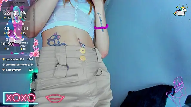 Snapshot of SkyeGabbyRose chatting on 03.24.26 SkyeGabbyRose online show from 03.24.26