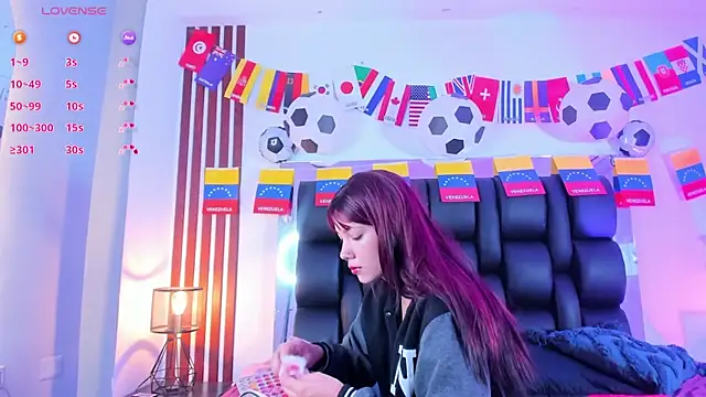 dalhia and hades online show from 07.04.26