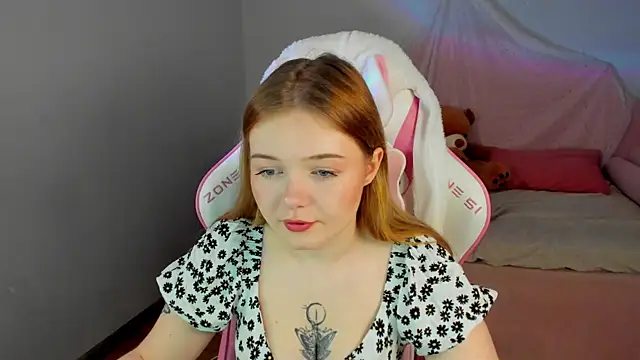 ElinaVale online show from 05.15.26