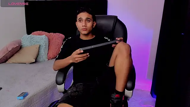 Morgan Bladee online show from 03.18.26