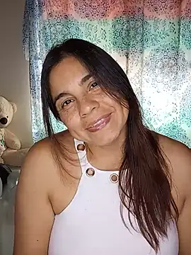 Snapshot of BettyBoo_w chatting on 07.04.26 BettyBoo w online show from 07.04.26