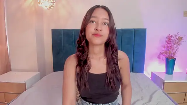 Snapshot of FreyaCameron chatting on 07.02.26 FreyaCameron online show from 07.02.26