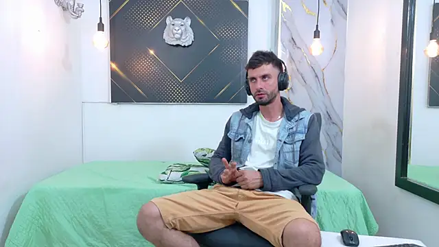 KingOfTemptation online show from 06.10.26