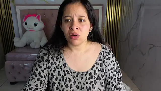 sara tellez s online show from 05.28.26