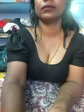 Snapshot of jothika45 chatting on 03.15.26 jothika45 online show from 03.15.26