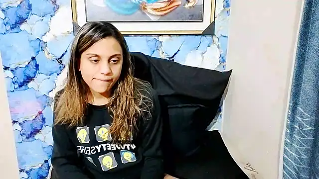 Snapshot of Luscious_Lexy chatting on 06.15.26 Luscious Lexy online show from 06.15.26