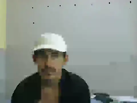 Snapshot of luriel21 chatting on 03.16.26 luriel21 online show from 03.16.26