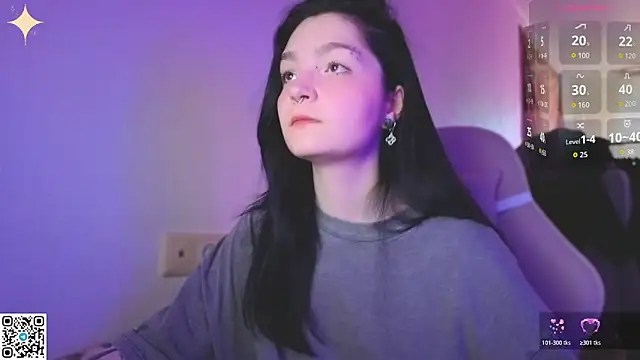 Snapshot of Luna_Moon13 chatting on 05.01.26 Luna Moon13 online show from 05.01.26